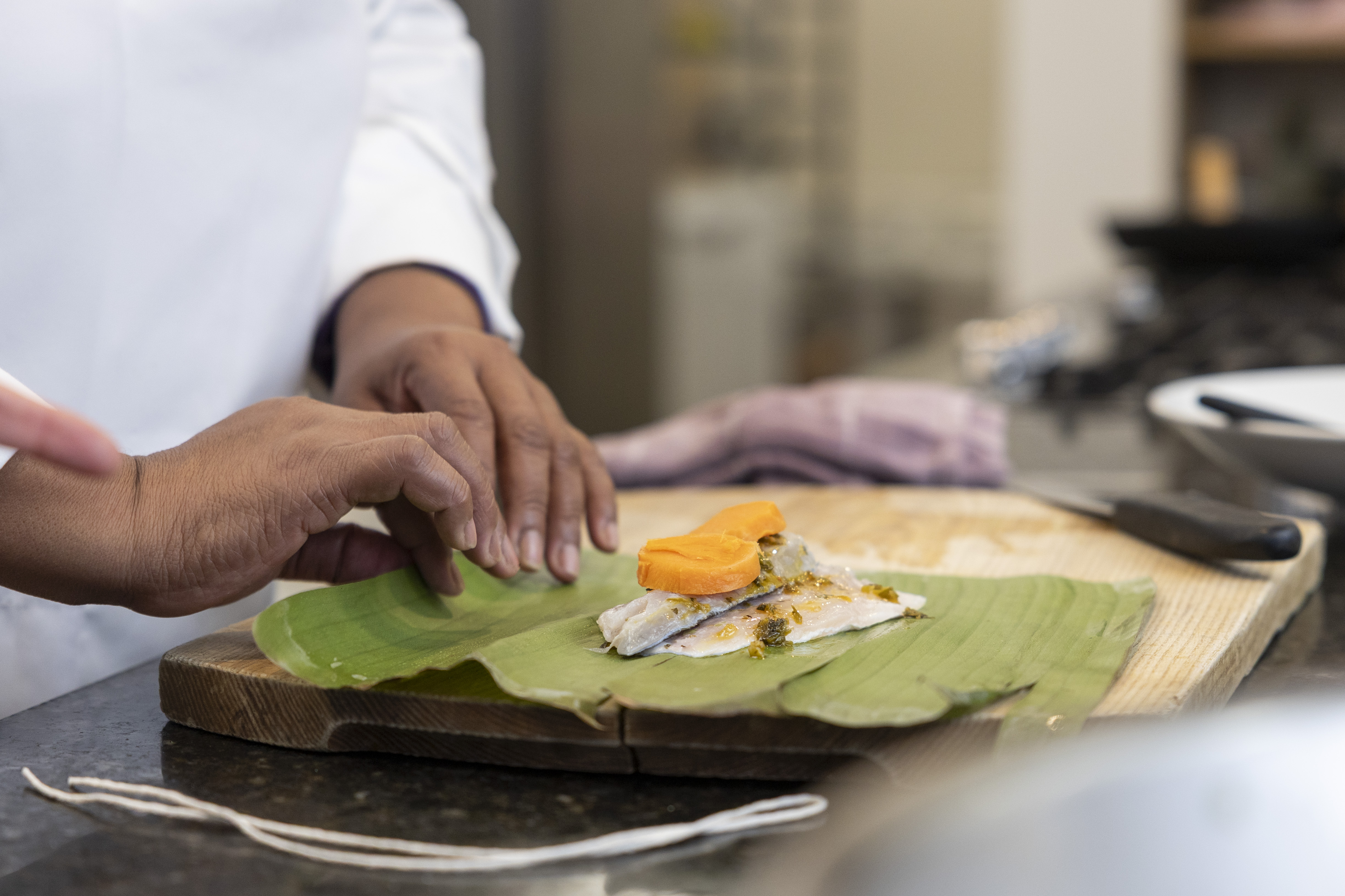 Clase Magistral de cocina del pacífico colombiano con la maestra culinaria Elsis María Valencia.