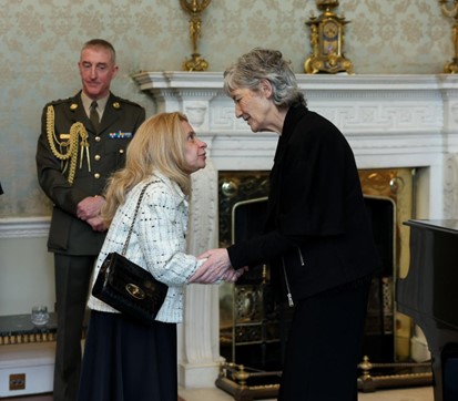 Embajadora de Colombia en Irlanda participa en la recepción de Año Nuevo del Cuerpo Diplomático en Áras an Uachtaráin