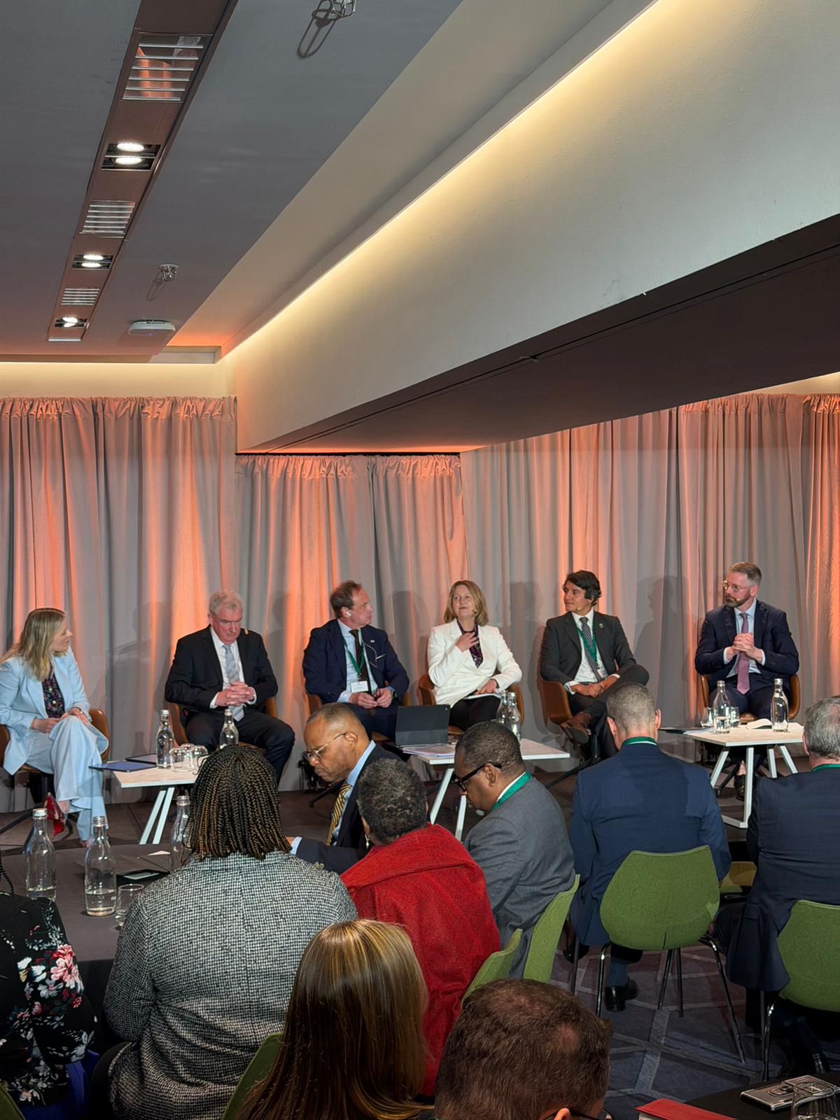 Colombia fortalece su posicionamiento como socio comercial y de inversión de Irlanda durante el Trade Horizons Forum 2026